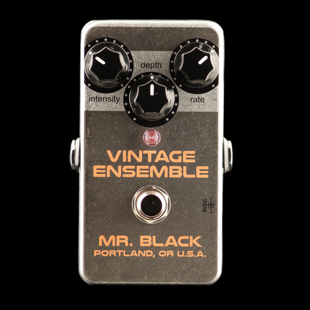 Mr. Black Vintage Ensemble ギターエフェクター Mr. Black Stereo Vintage Ensemble｜ミュージックランドKEY